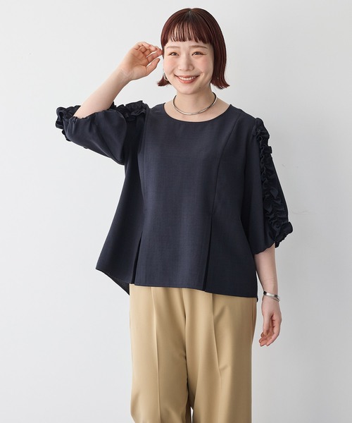 anyfee(エニフィー)の「【anyfee/プラスサイズ】リネンライク袖フリルブラウス(シャツ/ブラウス・レディース・チャコール/ベージュ/ネイビー・LL/3L/4L/5L)」の3枚目の写真