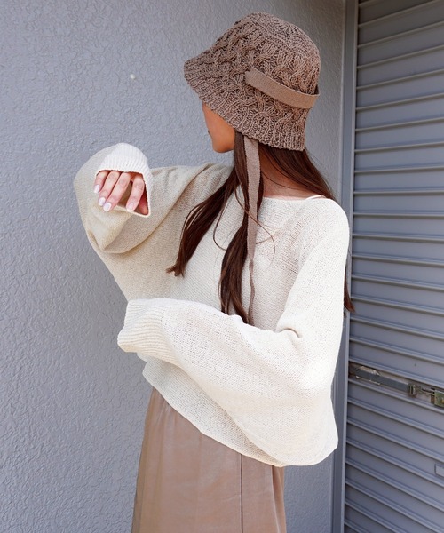 gossara(ゴサラ)の「ドルマンシアーニット(ニット/セーター・レディース・ブラック/ベージュ/モカ・FREE)」の1枚目の写真