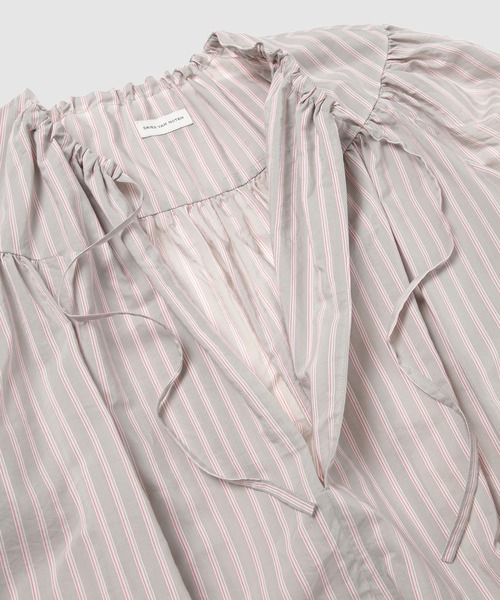 DRIES VAN NOTEN（ドリスヴァンノッテン）の「CATTI 1524 W.W.SHIRT GRY（シャツ/ブラウス・レディース・その他・XS）」の4枚目の写真