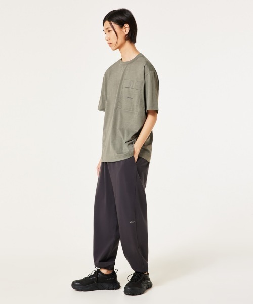 OAKLEY(オークリー)の「OAKLEY Fgl Scratch Tee 5.0(オークリー Fgl スクラッチ ティー 5.0)(Tシャツ/カットソー・メンズ・グリーン系/ブラック系/プラム/ホワイト系・SMALL/MEDIUM/LARGE)」の3枚目の写真