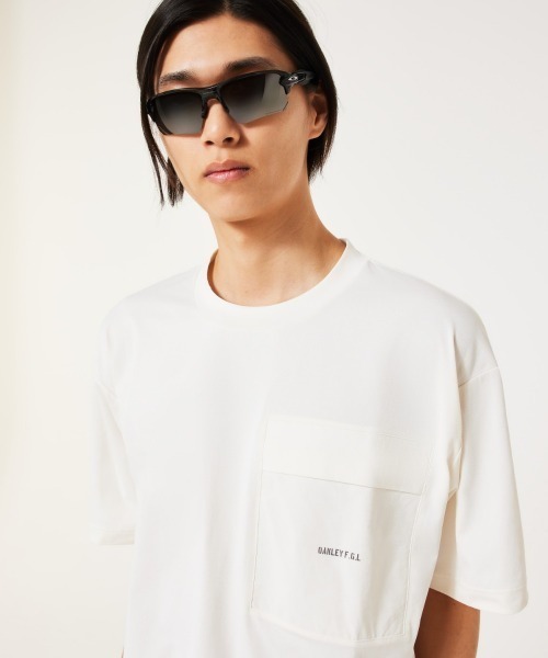 OAKLEY(オークリー)の「OAKLEY Fgl Scratch Tee 5.0(オークリー Fgl スクラッチ ティー 5.0)(Tシャツ/カットソー・メンズ・グリーン系/ブラック系/プラム/ホワイト系・SMALL/MEDIUM/LARGE)」の9枚目の写真