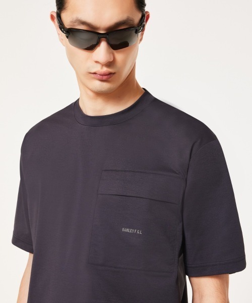 OAKLEY(オークリー)の「OAKLEY Fgl Scratch Tee 5.0(オークリー Fgl スクラッチ ティー 5.0)(Tシャツ/カットソー・メンズ・グリーン系/ブラック系/プラム/ホワイト系・SMALL/MEDIUM/LARGE)」の18枚目の写真