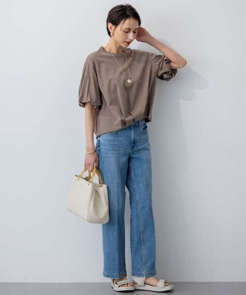 23区 S(ニジュウサンクチイサイサイズ)の「【WEB&一部店舗限定/接触冷感】ツイストコットンプレーティング バルーンスリーブ カットソー(Tシャツ/カットソー・レディース・ブラウン系/グレー系/ブラック系・32)」の8枚目の写真