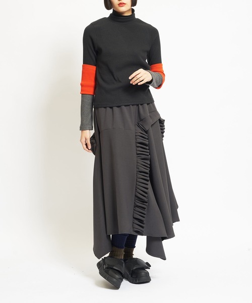 gomme（ゴム）の「ドレープツイル　フリルスカート（スカート・レディース・チャコールグレー/ブラック・MEDIUM）」の3枚目の写真