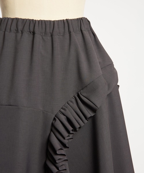 gomme（ゴム）の「ドレープツイル　フリルスカート（スカート・レディース・チャコールグレー/ブラック・MEDIUM）」の15枚目の写真