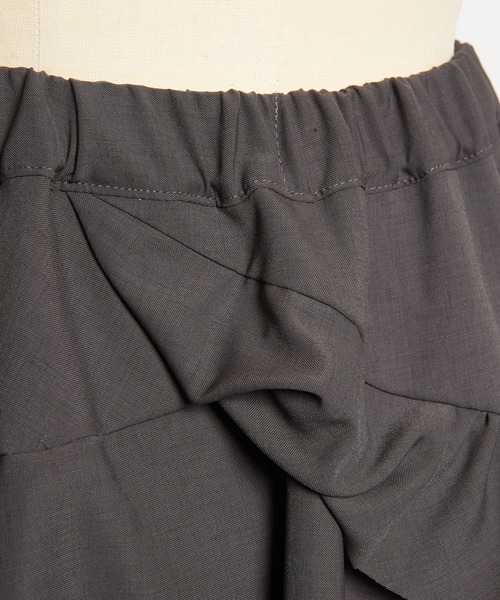 gomme（ゴム）の「ドレープツイル　フリルスカート（スカート・レディース・チャコールグレー/ブラック・MEDIUM）」の19枚目の写真