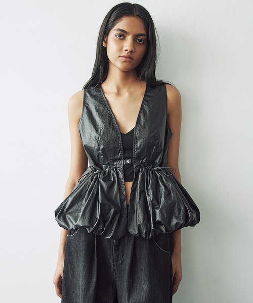 SORIN(ソリン )の「Metalic Taffta Balloon Short Vest(ベスト・レディース・シルバー/ブラック・38)」の2枚目の写真