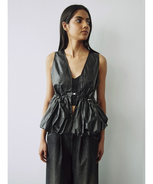 SORIN(ソリン )の「Metalic Taffta Balloon Short Vest(ベスト・レディース・シルバー/ブラック・38)」の6枚目の写真