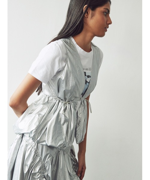 SORIN(ソリン )の「Metalic Taffta Balloon Short Vest(ベスト・レディース・シルバー/ブラック・38)」の22枚目の写真