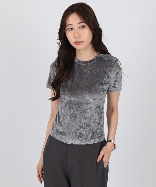 SUWDEE(スーディー)の「metallic crew neck t-shirt(Tシャツ/カットソー・レディース・グレー・M/S)」の1枚目の写真