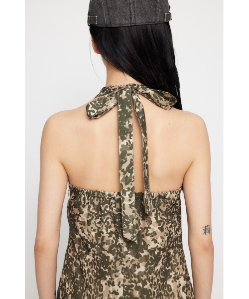 LAGUA GEM(ラグアジェム)の「HALTER NECK CUP ワンピース(ワンピース・レディース・カーキ/ベージュ・SMALL/MEDIUM)」の6枚目の写真
