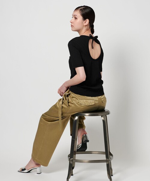 BEAUTY&YOUTH UNITED ARROWS(ビューティーアンドユースユナイテッドアローズ)の「バックリボン ショートスリーブ Tシャツ(Tシャツ/カットソー・レディース・オレンジ/ブラック/オフホワイト・FREE)」の6枚目の写真