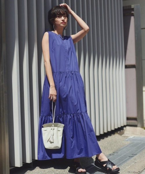 RASW（ラス）の「[RASW]タックスリーブティアードワンピース（ワンピース・レディース・ブラック/ロイヤルブルー・PM/M/L）」の6枚目の写真