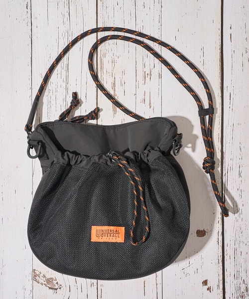 UNIVERSAL OVERALL(ユニバーサルオーバーオール)の「【UNIVERSAL OVERALL】FRONT MESH SHOULDER BAG / フロントメッシュショルダーバッグ(ショルダーバッグ・レディース・モカ/オレンジ/ライトグレー/ブラック/グレイッシュベージュ/ブルー・FREE)」の7枚目の写真