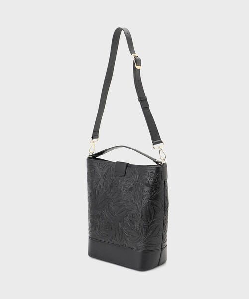 CARVING TRIBES(カービングトライブス)の「Bucketbag(トートバッグ・レディース・ブラック/ブラウン系その他3・FREE)」の5枚目の写真