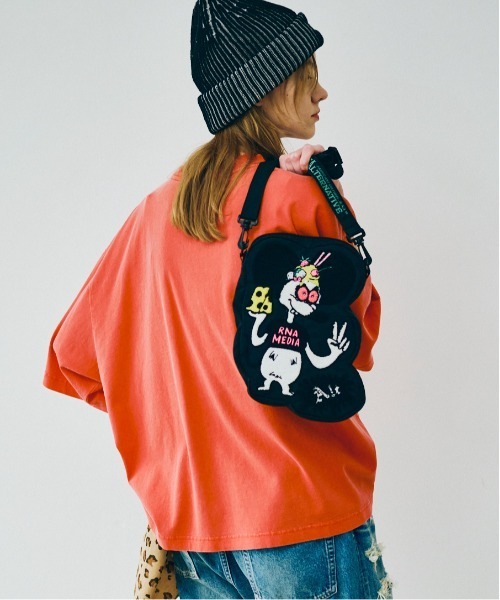 RNA(アールエヌエー)の「E5154 フローズンマウスミニショルダー(ショルダーバッグ・レディース・ブラック・FREE)」の14枚目の写真