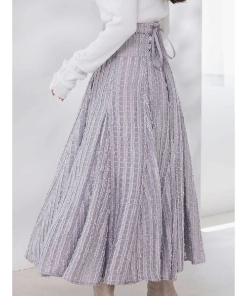 dazzlin（ダズリン）の「シアーボリューミーフレアスカート（スカート・レディース・グレー/オフホワイト/ブラック・SMALL/MEDIUM）」の4枚目の写真