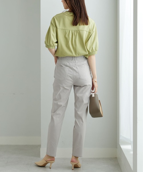 BELLUNA PLUS(ベルーナ)の「冷感ピケストレッチ素材スリムパンツ70丈(その他パンツ・レディース・ライトグレー/ブラック/カーキ・SMALL/MEDIUM/LARGE/X-LARGE)」の10枚目の写真