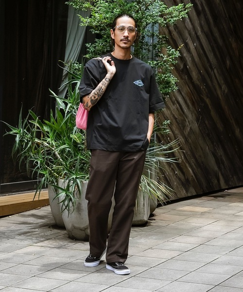 THRASHER(スラッシャー)の「DIAMOND LOGO UTILITY S/S T-SHIRTS Tシャツ ユーティリティー ラッシュガード/スラッシャーワンポイントブランドロゴ水着(Tシャツ/カットソー・メンズ・ブラック×ブルー/ブラック×パープル/ホワイト×ブルー/ホワイト×パープル・MEDIUM/LARGE/X-LARGE)」の18枚目の写真
