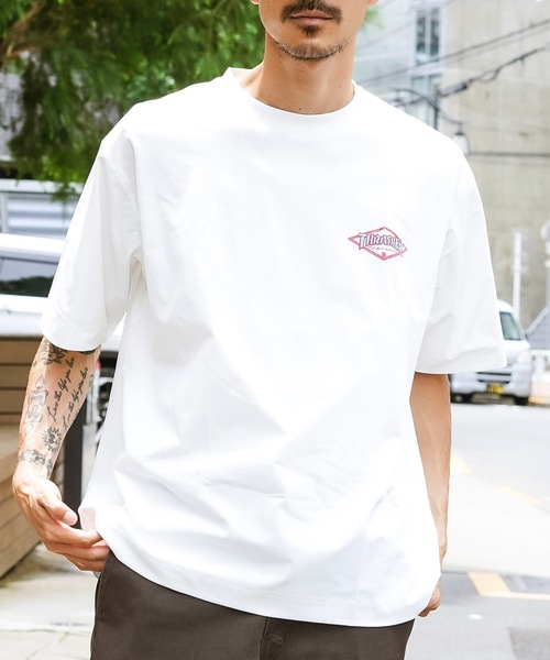 THRASHER(スラッシャー)の「DIAMOND LOGO UTILITY S/S T-SHIRTS Tシャツ ユーティリティー ラッシュガード/スラッシャーワンポイントブランドロゴ水着(Tシャツ/カットソー・メンズ・ブラック×ブルー/ブラック×パープル/ホワイト×ブルー/ホワイト×パープル・MEDIUM/LARGE/X-LARGE)」の10枚目の写真