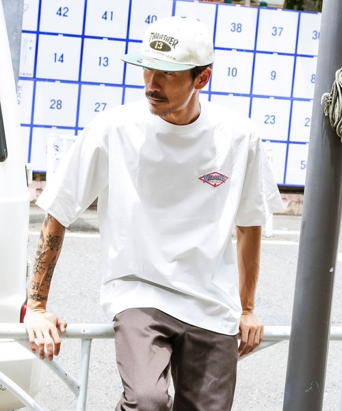 THRASHER(スラッシャー)の「DIAMOND LOGO UTILITY S/S T-SHIRTS Tシャツ ユーティリティー ラッシュガード/スラッシャーワンポイントブランドロゴ水着(Tシャツ/カットソー・メンズ・ブラック×ブルー/ブラック×パープル/ホワイト×ブルー/ホワイト×パープル・MEDIUM/LARGE/X-LARGE)」の7枚目の写真