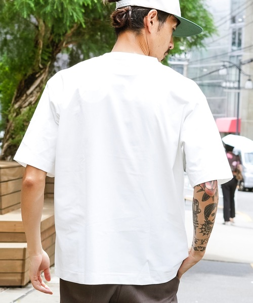 THRASHER(スラッシャー)の「DIAMOND LOGO UTILITY S/S T-SHIRTS Tシャツ ユーティリティー ラッシュガード/スラッシャーワンポイントブランドロゴ水着(Tシャツ/カットソー・メンズ・ブラック×ブルー/ブラック×パープル/ホワイト×ブルー/ホワイト×パープル・MEDIUM/LARGE/X-LARGE)」の9枚目の写真