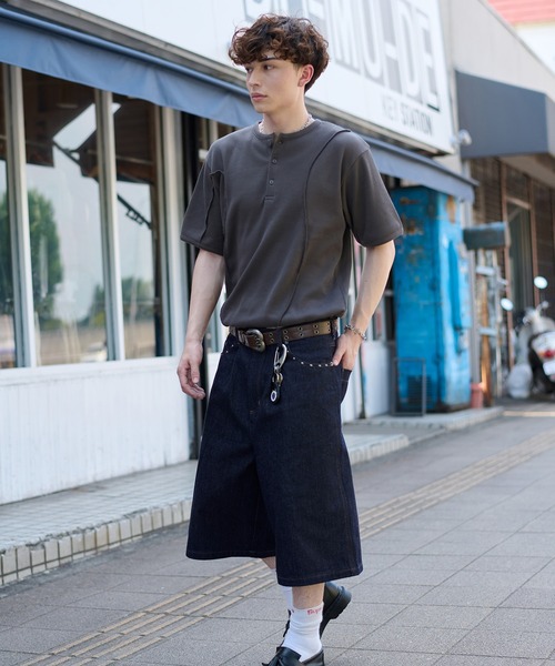 kutir(クティール)の「CONTRAST HENLEY NECK THERMAL TEE/切り替えヘンリーネックサーマルTEE(Tシャツ/カットソー・メンズ・ベージュ/ブラック/チャコールグレー・MEDIUM/LARGE)」の14枚目の写真