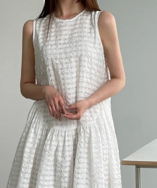 SPIGA（スピーガ）の「ｼｱｻｯｶｰｳｴｽﾄ切替ﾉｰｽﾘｰﾌﾞﾛﾝｸﾞﾜﾝﾋﾟｰｽ（ワンピース・レディース・ブラック/ピンク/ホワイト・FREE）」の9枚目の写真