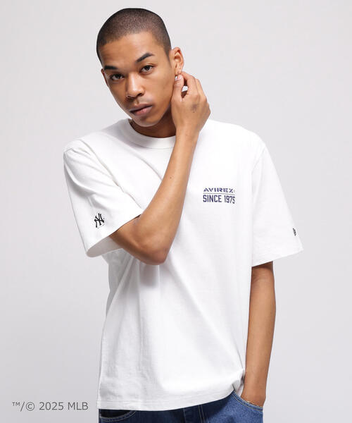 MLB(メジャーリーグベースボール)の「AVIREX × NEW YORK YANKEES T-SHIRT(Tシャツ/カットソー・メンズ・ホワイト/ブラック・LARGE/MEDIUM/XX-LARGE/X-LARGE)」の15枚目の写真