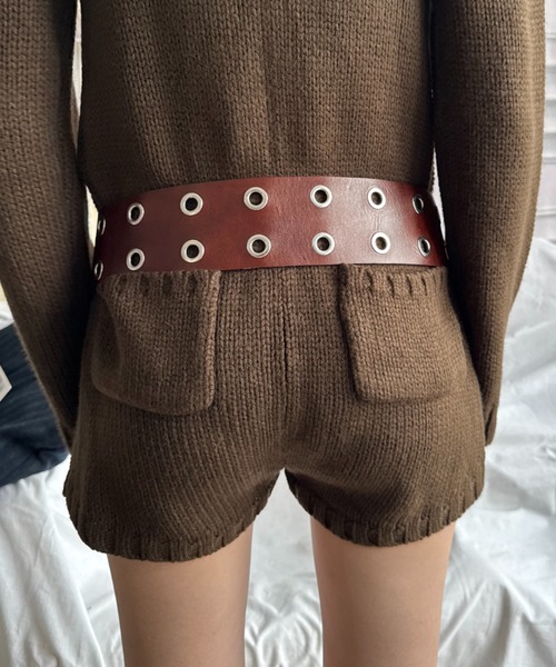 SHAGGIE（シャギー）の「【ViVi掲載】ハイネックジップケーブルニットロンパース（サロペット/オーバーオール・レディース・ブラウン/ブラック・FREE）」の20枚目の写真