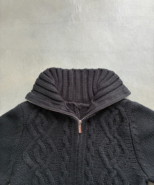 SHAGGIE（シャギー）の「【ViVi掲載】ハイネックジップケーブルニットロンパース（サロペット/オーバーオール・レディース・ブラウン/ブラック・FREE）」の13枚目の写真