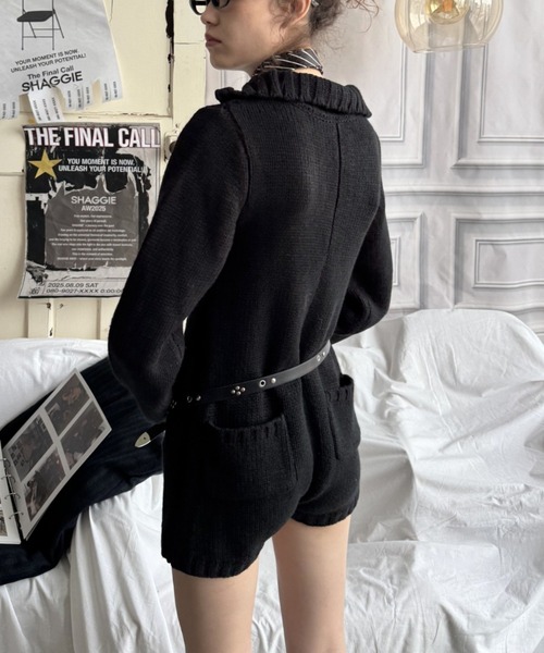 SHAGGIE（シャギー）の「【ViVi掲載】ハイネックジップケーブルニットロンパース（サロペット/オーバーオール・レディース・ブラウン/ブラック・FREE）」の4枚目の写真