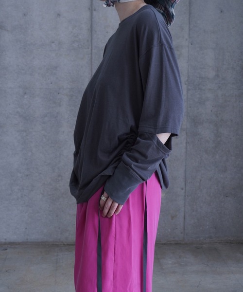 k3&co.（ケイスリーアンドコー）の「Open elbow long sleeve top（Tシャツ/カットソー・レディース・ホワイト/チャコール・ONE SIZE）」の17枚目の写真