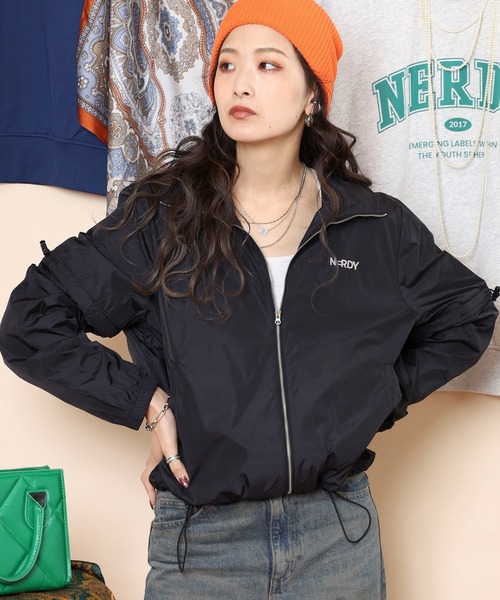 セール】デタッチャブルスリーブウィンドブレーカー（ナイロン