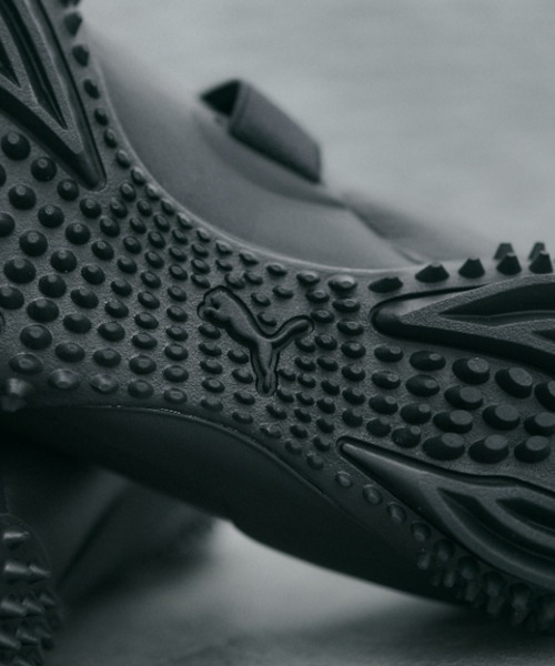 プーマ MOSTRO FEY LTH　403191-01 MOSTRO FEY LTH 403191-01（スニーカー）｜PUMA（プーマ）の