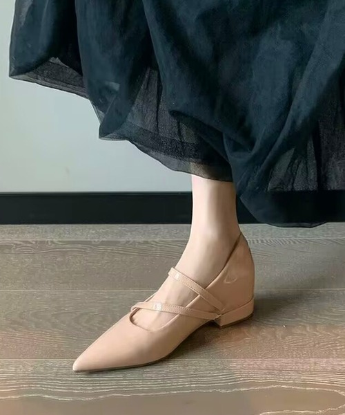 shoes365（シューズスリーシックスファイヴ）の「Vカットストラップパンプス（パンプス・レディース・ブラック/ベージュ・23.0cm/23.5cm/24.0cm/24.5cm/25.0cm）」の7枚目の写真