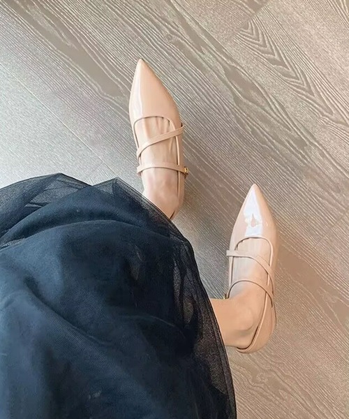 shoes365（シューズスリーシックスファイヴ）の「Vカットストラップパンプス（パンプス・レディース・ブラック/ベージュ・23.0cm/23.5cm/24.0cm/24.5cm/25.0cm）」の8枚目の写真