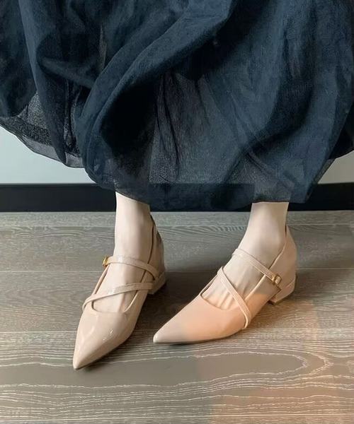 shoes365（シューズスリーシックスファイヴ）の「Vカットストラップパンプス（パンプス・レディース・ブラック/ベージュ・23.0cm/23.5cm/24.0cm/24.5cm/25.0cm）」の4枚目の写真