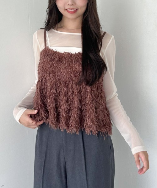 archives（アルシーヴ）の「カットフェザービスチェ×シアーカットＴＯＰＳＳＥＴ（アンサンブル・レディース・アイボリー/モカ/ブラック・MEDIUM）」の3枚目の写真