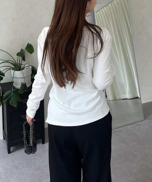 prose verse（プロズヴェール）の「ドレープネックトップス（Tシャツ/カットソー・レディース・ブラック/オフホワイト・MEDIUM/LARGE）」の9枚目の写真
