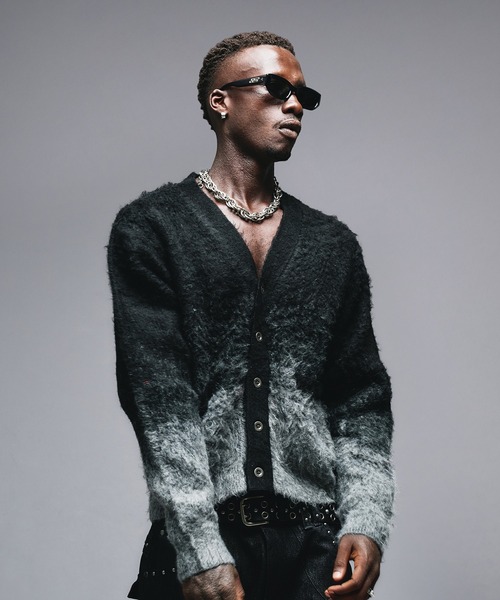 ANDER HUNK(アンダーハンク)の「Metal button Gradation Cardigan/ メタルボタングラデーションカーディガン(カーディガン/ボレロ・メンズ・ブラウン/ブラック・LARGE/MEDIUM)」の11枚目の写真