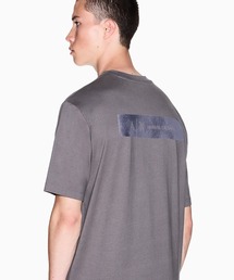 ARMANI EXCHANGE（アルマーニエクスチェンジ）の「【A|X アルマーニ エクスチェンジ】バックロゴ 半袖クルーネックTシャツ REGULAR+（Tシャツ/カットソー）」