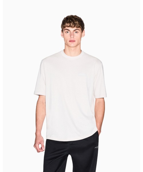 ARMANI EXCHANGE（アルマーニエクスチェンジ）の「【A|X アルマーニ エクスチェンジ】バックロゴ 半袖クルーネックTシャツ/REGULAR+（Tシャツ/カットソー・メンズ・ストーン/ブラック/チャコールグレー・LARGE/MEDIUM/SMALL/X-LARGE/X-SMALL/XX-LARGE）」の10枚目の写真