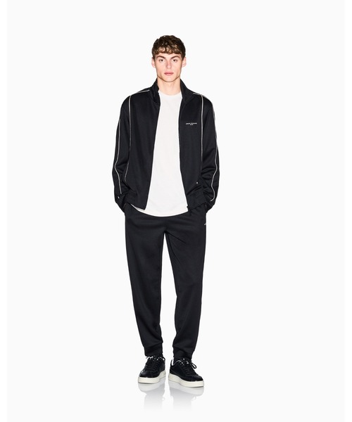 ARMANI EXCHANGE（アルマーニエクスチェンジ）の「【A|X アルマーニ エクスチェンジ】バックロゴ 半袖クルーネックTシャツ/REGULAR+（Tシャツ/カットソー・メンズ・ストーン/ブラック/チャコールグレー・LARGE/MEDIUM/SMALL/X-LARGE/X-SMALL/XX-LARGE）」の9枚目の写真
