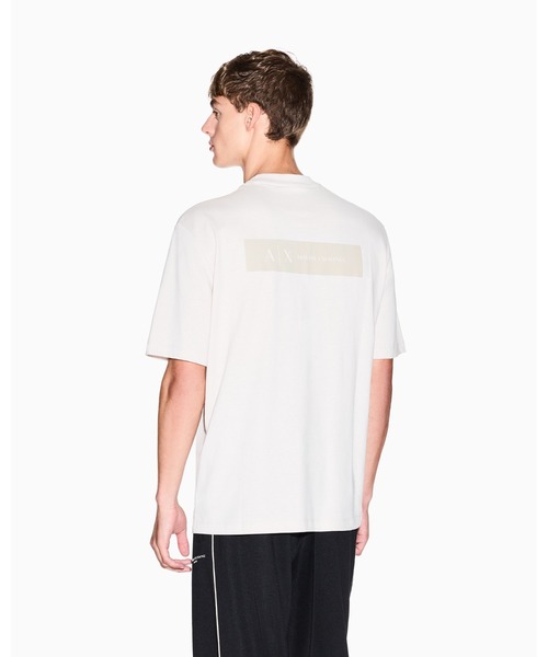 ARMANI EXCHANGE（アルマーニエクスチェンジ）の「【A|X アルマーニ エクスチェンジ】バックロゴ 半袖クルーネックTシャツ/REGULAR+（Tシャツ/カットソー・メンズ・ストーン/ブラック/チャコールグレー・LARGE/MEDIUM/SMALL/X-LARGE/X-SMALL/XX-LARGE）」の12枚目の写真