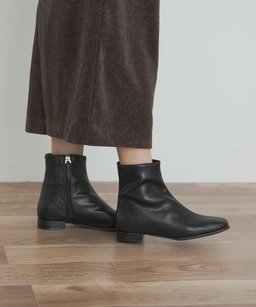 URBAN RESEARCH DOORS（アーバンリサーチドアーズ）の「スタイルアップブーツ（ブーツ・レディース・アイボリー/ブラック・37/36/38）」の2枚目の写真