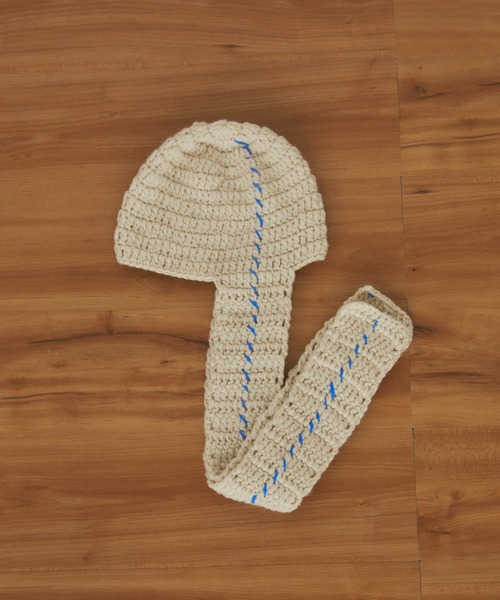 MERLOT（メルロー）の「カラーステッチマフラー付きニット帽（ニットキャップ/ビーニー・レディース・ブラウン/ホワイト・FREE）」の5枚目の写真