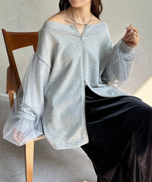 Thevon（ゼボン）の「袖チュールWジップ裏毛プルオーバー（Tシャツ/カットソー・レディース・ブラック/ブラウン/グレー・FREE）」の2枚目の写真