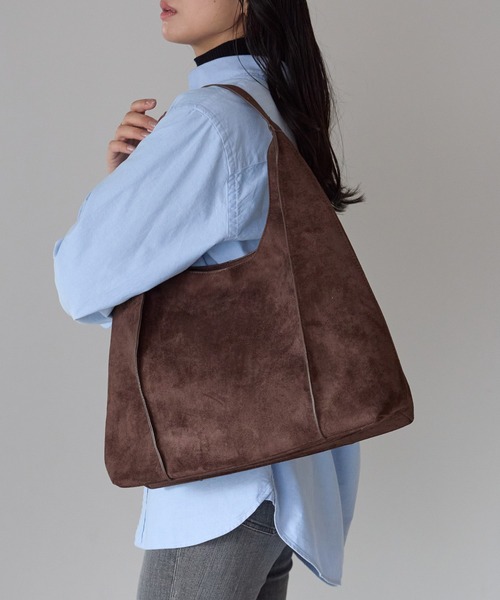 GUSCIO(グッシオ)の「【グッシオベーシック】ピンタックワンハンドルトートバッグ(トートバッグ・レディース・ベージュ/ダークブラウン/キャメル/ブラック・FREE)」の20枚目の写真