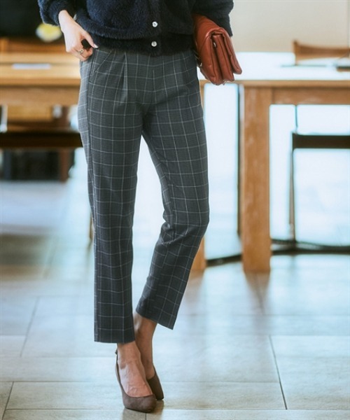 7days Life Styling(セブンデイズライフスタイリング)の「【ワイド/テーパード】【あったか裏起毛】ウール調ストレッチパンツ(しわになりにくい・保温性)<大きいサイズ有>(スラックス・レディース・ブラック系2/ブラック系その他/ブラウン系1/ブラウン系その他/ブラック系その他2/グレー系その他/ブラック系1/グレー系1・S/M/L/LL/3L)」の3枚目の写真